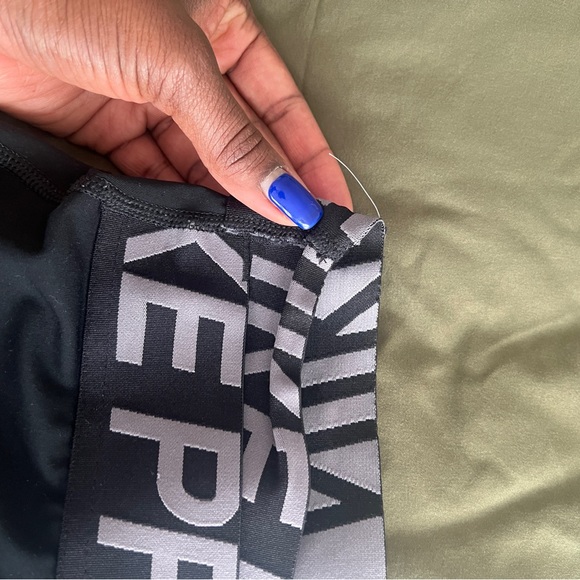 Nike pro leggings - Picture 3 of 8